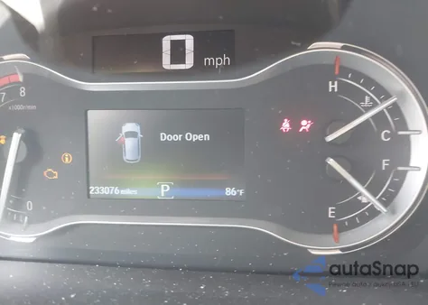 2016 Honda Pilot Ex z USA, uszkodzony, nr VIN 5FNYF5H32GB012823